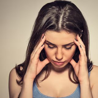 Le sentiment de déjà-vu touche plutôt des personnes jeunes, dans un état de fatigue ou de stress. © pathdoc, Shutterstock
