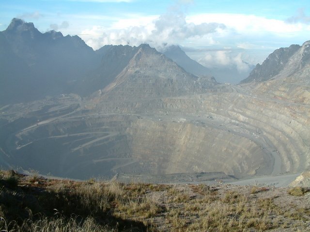 1776605773 712 Grasberg mine gold