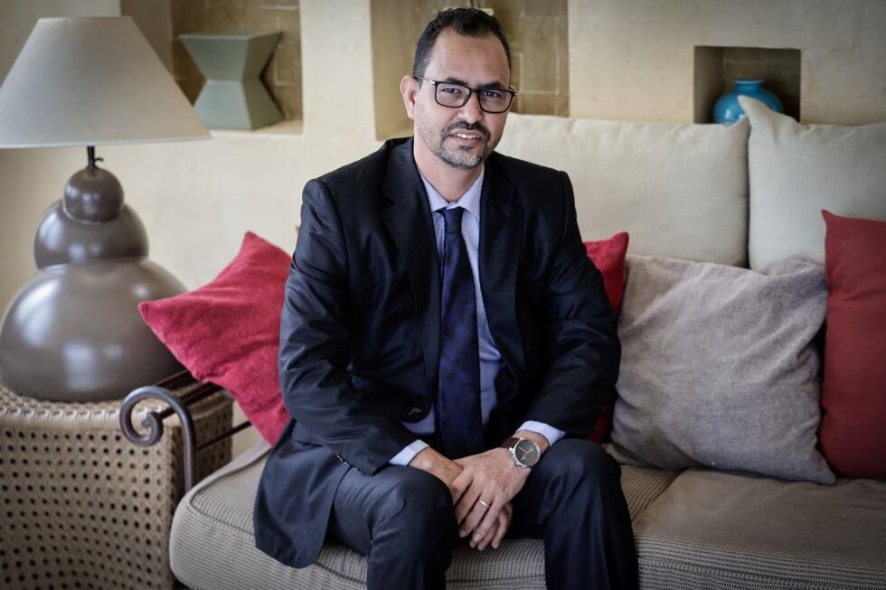 Le porte-parole du front de libération de l'Azawad (FLA), Mohamed Elmaouloud Ramadane, le 29 avril 2026 à Paris