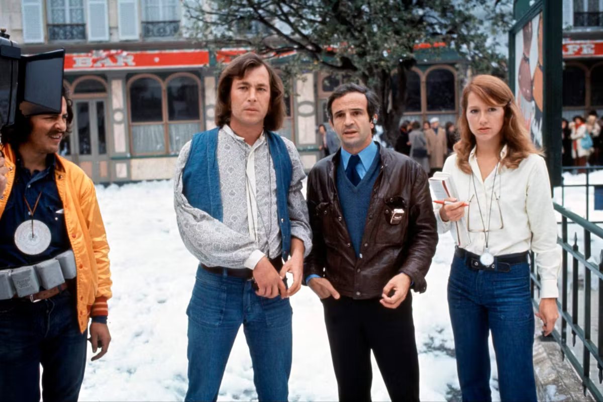 Walter Bal, François Truffaut et Nathalie Baye dans les studios niçois de la Victorine, recomposé en décor parisien.