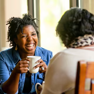 Le café pourrait jouer un rôle protecteur sur le plan cardiométabolique, selon une étude chinoise. © JasonDoiy, iStock