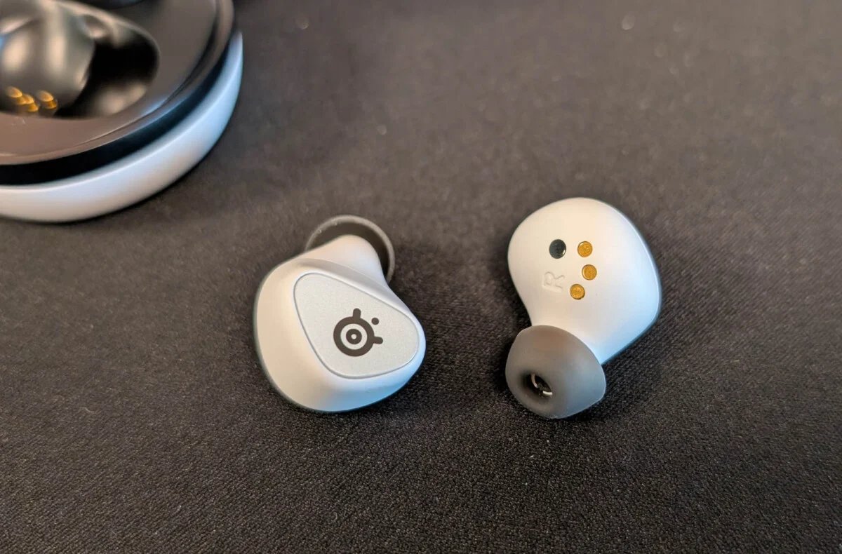 steelseries arctis gamebuds ecouteurs