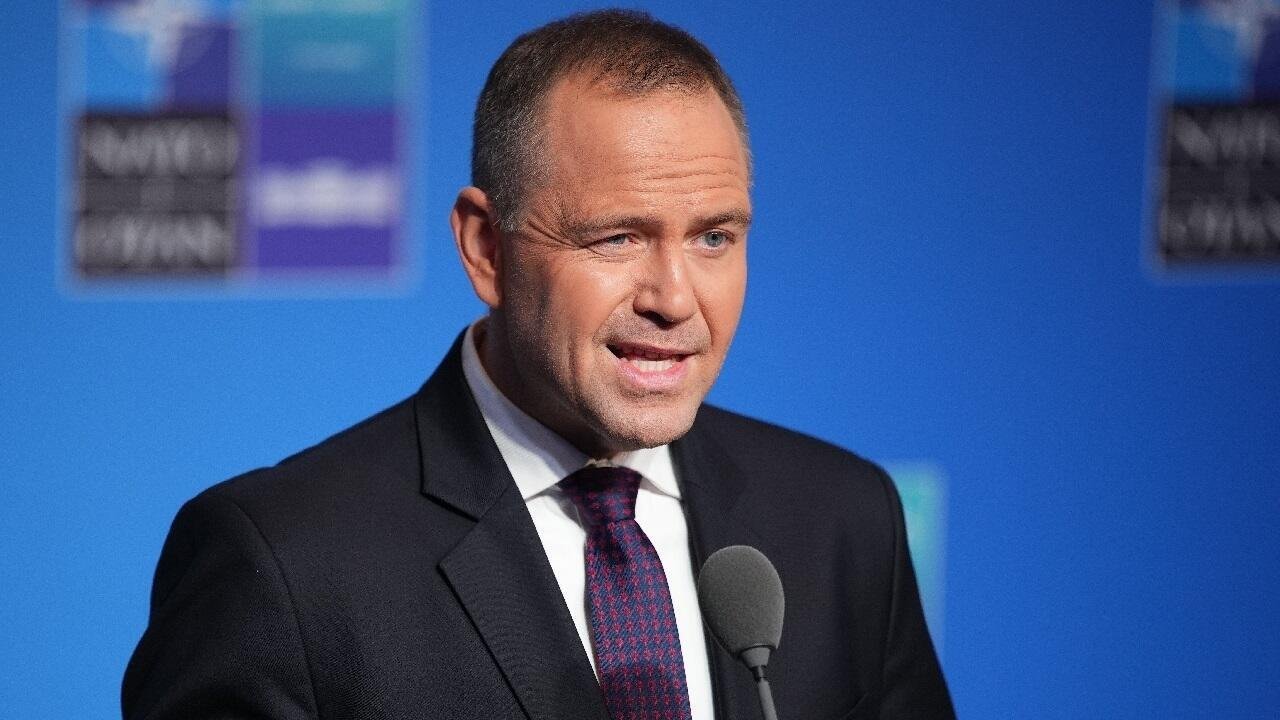 Pologne: le président Nawrocki met son veto au projet de loi sur les unions civiles homosexuelles