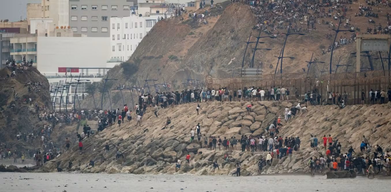 Comment la crise à la frontière de Ceuta a immédiatement servi les intérêts de l’extrême droite espagnole